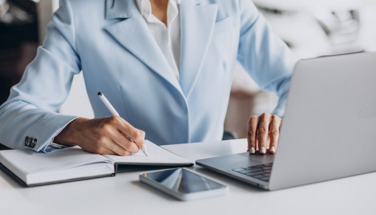 Consultancy voor samenwerking tussen universiteit en industrie